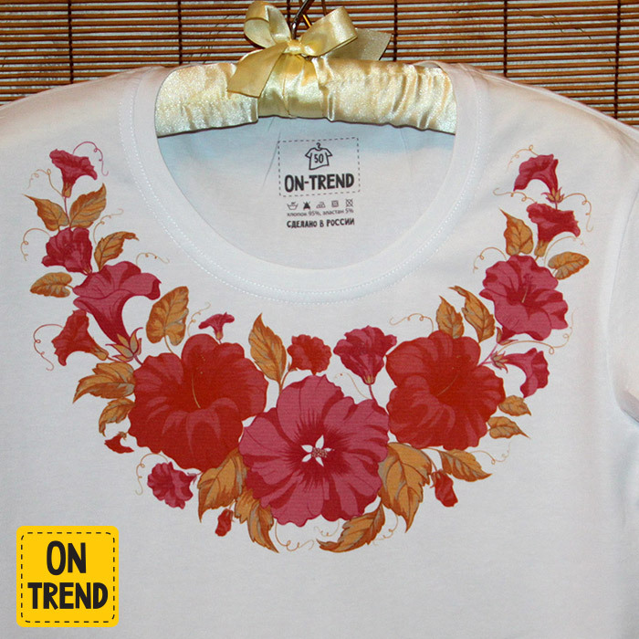 картинка Женская футболка "Цветочное Ожерелье" от магазина  ON-TREND