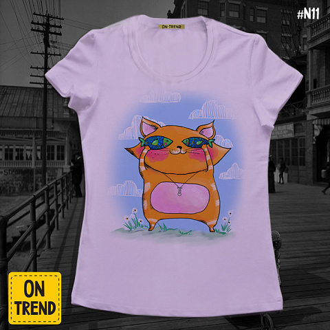 картинка Женская футболка "Кошечка на море" магазин  ON-TREND являющийся производителем одежды из хлопка высшего качества