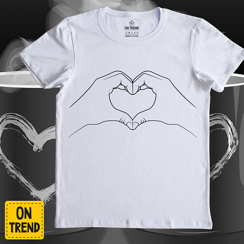 картинка Мужская футболка "Руки Сердцем" магазин  ON-TREND являющийся производителем одежды из хлопка высшего качества