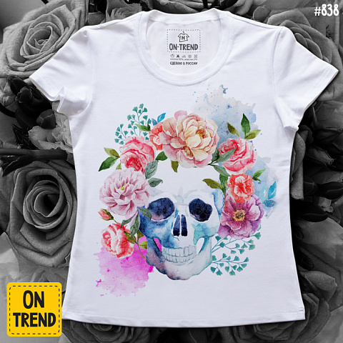 картинка Женская футболка "Цветущий череп" магазин  ON-TREND являющийся производителем одежды из хлопка высшего качества