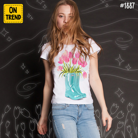 картинка Женская футболка "Весенние тюльпаны" магазин  ON-TREND являющийся производителем одежды из хлопка высшего качества