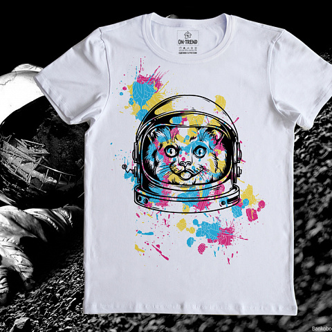 картинка Мужская футболка "Кот в Космосе" магазин  ON-TREND являющийся производителем одежды из хлопка высшего качества